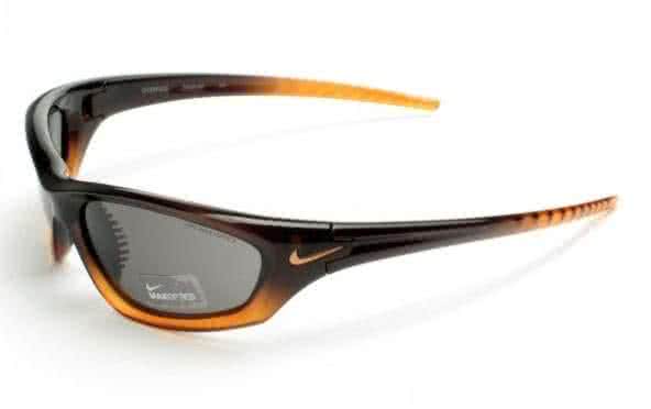 nike overpass sunglasses